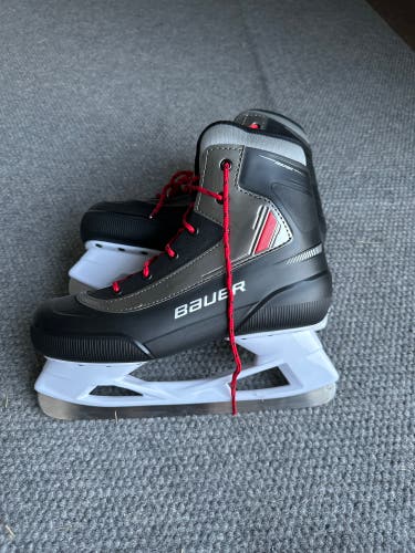 New Bauer 8 Expedition Hockey Skates