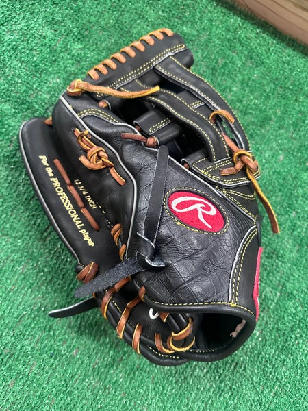 Rawlings HEART of the HIDE R2G 12.75 outfield gator skin glove
