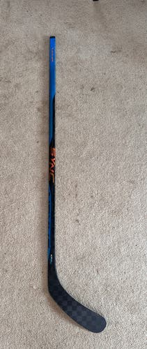 Used Junior Bauer Nexus Sync Right Handed Hockey Stick P92