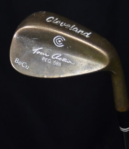 CLEVELAND 588 COPPER WEDGE 60 FLEX:REGULAG LENGTH: 35 IN RIGHT HANDED NEW GRIP