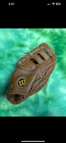 Used  First Base 12.5" A2800 Baseball Glove