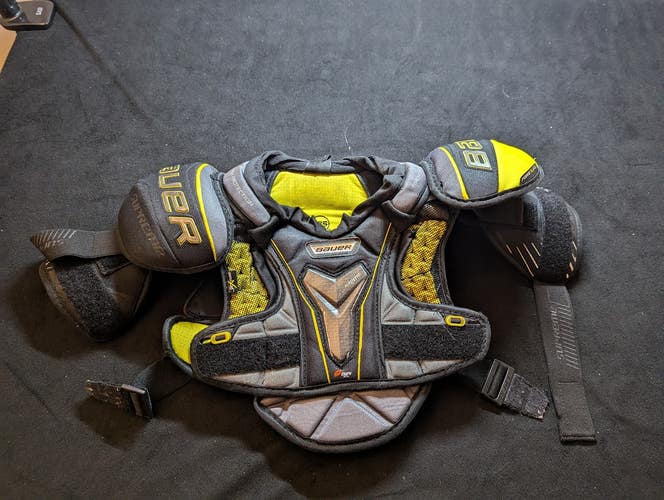 Used Bauer Supreme 1s Shoulder Pads Junior Small