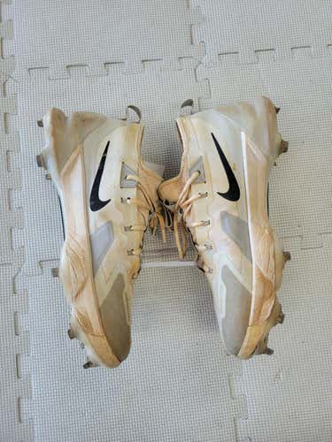 Used New Balance Bb Cleats Senior 11.5 Baseball And Softball Cleats