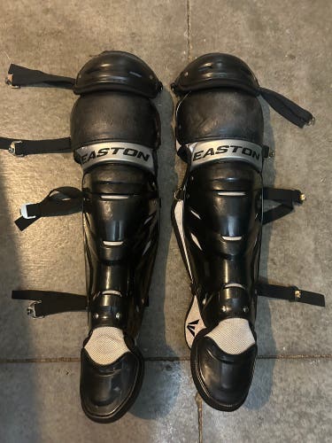 Easton catchers leg guards Intermediate 12-15