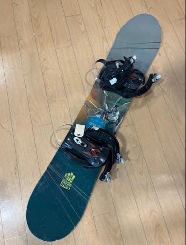 Used Kid's Burton Punch Snowboard All Mountain With Bindings