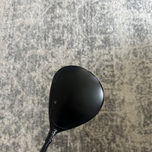 Taylormade stealth driver 9 degrees stiff right handed