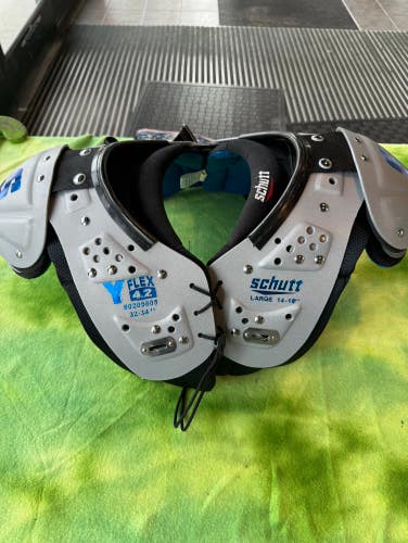 Used Large Youth Schutt Y Flex 4.2 Shoulder Pads