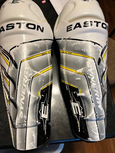 Easton Shin pads