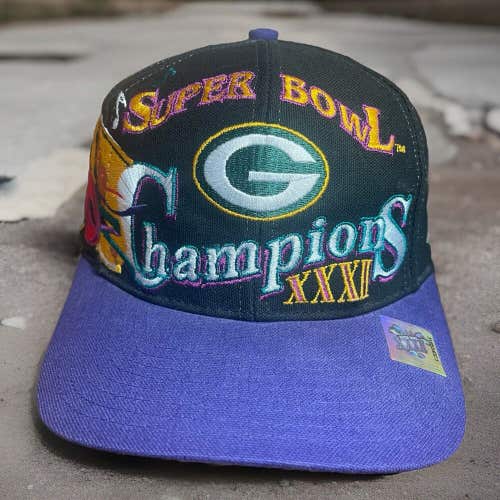 Vintage Green Bay Packers Super Bowl XXXI Champions Logo Athletic Snapback Hat