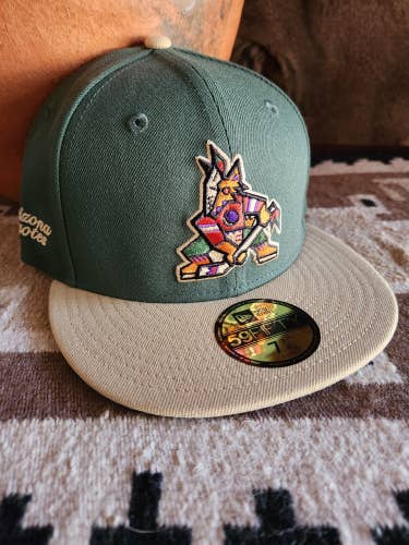 Arizona Coyotes New Era 59Fifty Green/Tan Fitted Kachina Hat Size 7 1/4 NWT