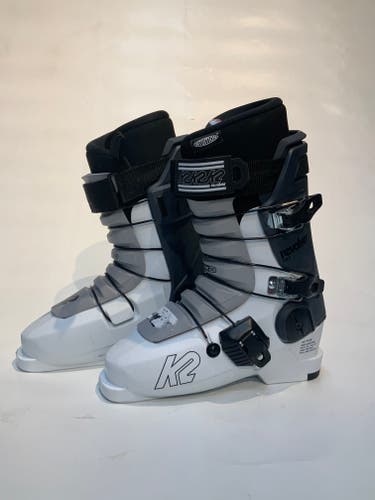 New Unisex K2 Park Revolver Pro Ski Boots Medium Flex
