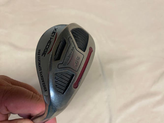 Used Men's XE1 Right Handed Wedge 59 Degree Graphite Shaft