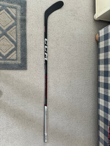 New Senior CCM Right Handed P28 Pro Stock Jetspeed FT6 Pro Hockey Stick