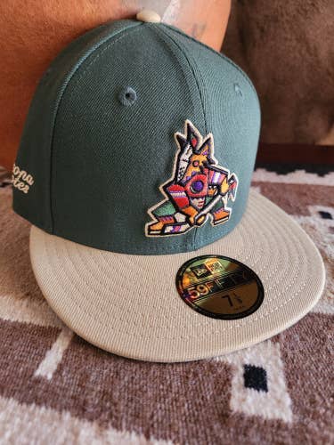 Arizona Coyotes New Era 59Fifty Green/Tan Fitted Kachina Hat Size 7 1/8 NWT