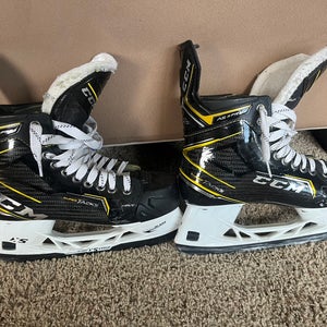 New Youth CCM Regular Width 7 Super Tacks AS3 Pro Hockey Skates