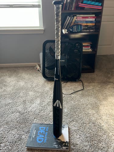 Used Easton Mako Beast USSSA Certified Bat (-8) Composite 24 oz 32"