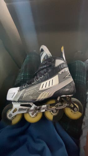 (LOOKING FOR OFFERS)Size 7.5 Mission ac3 Hockey Skates