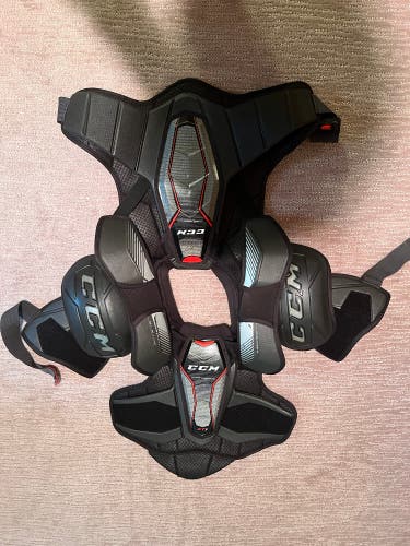 CCM FT1 Shoulder Pads Sr Large
