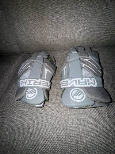 Used  Maverik 12" Lacrosse Gloves