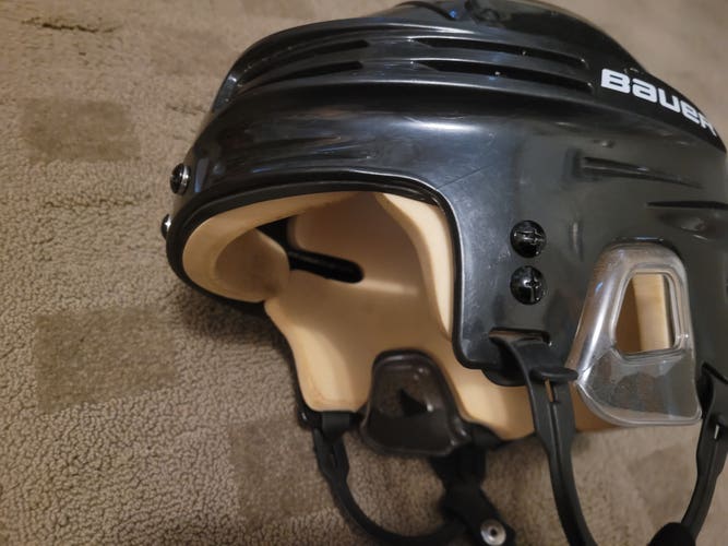 Bauer BHH4500 Hockey Helmet size large