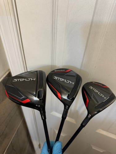 TaylorMade Stealth Driver 9.5* & 3&5 FairWayWood Stiff Flex Right Handed