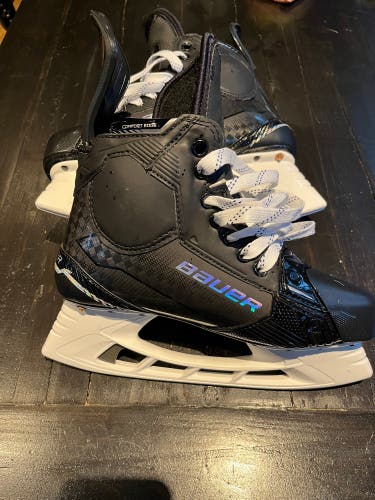 Bauer Shadow Skates