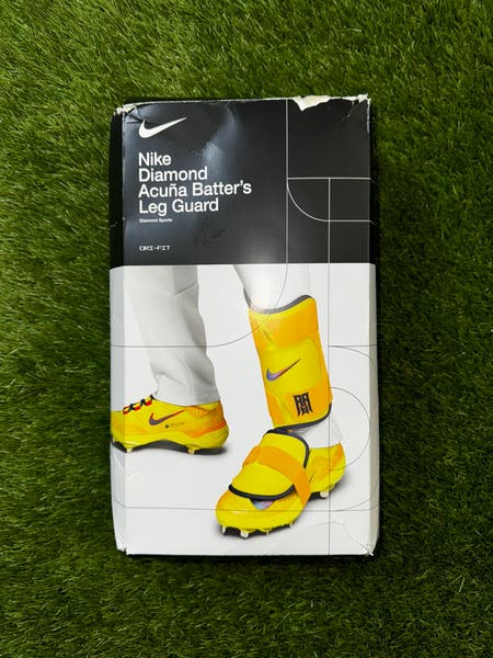 Nike Diamond Batter's Leg Guardアクーニャjr Nike Adults' Ronald Acuña Diamond Batter's Leg Guard at