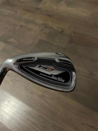 Lefty Tour edge high performance pitching wedge