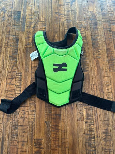 Unequal Lacrosse Shoulder Pads