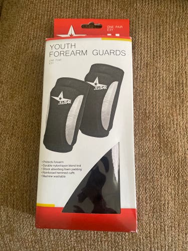 Youth football forearm guards