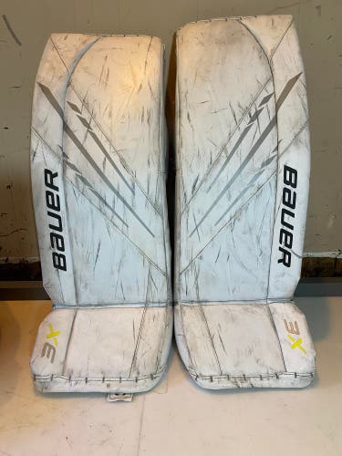 Used Bauer Vapor 3x Goalie Leg Pads