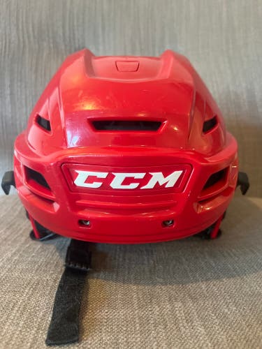 Used Medium CCM Tacks 710 Helmet
