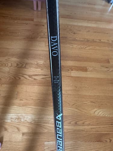 Pro Stock Silver Bauer Hyper2lite 65 flex (senior shaft) p92
