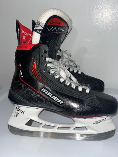 Pre owned Bauer 3X pro