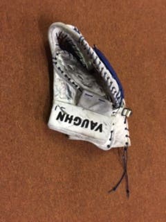 Used Vaughn Senior Vintage Catch Glove Regular Hand