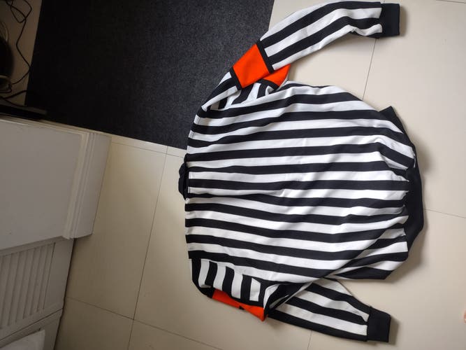 Used CCM Referee Jersey size 54