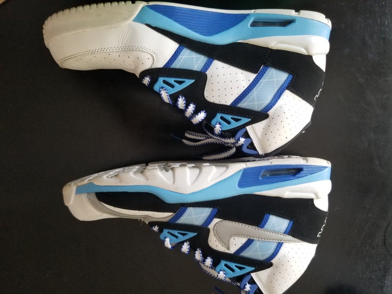 Used Size 11.5 (Women's 12.5) Adult Nike Air Trainer Bo Jackson