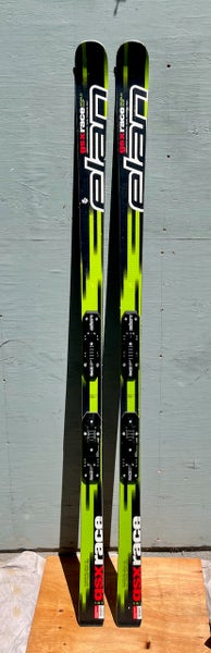 Used 2011 Elan 191 cm 27 meter GSX Race Skis Without Bindings