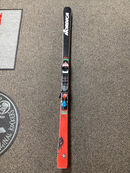 Used Unisex Racing Max Din 12 Dobermann GS WC Skis