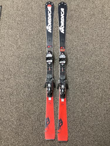 Used Men's Racing With Bindings Max Din 12 Dobermann SL WC Skis