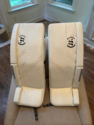 BRAND NEW Warrior R/G5 Hockey Goalie Leg Pads 30+1”
