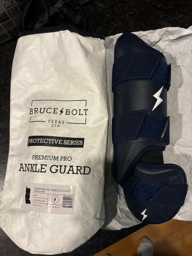 BRAND NEW Navy Bruce Bolt Ankle Guard