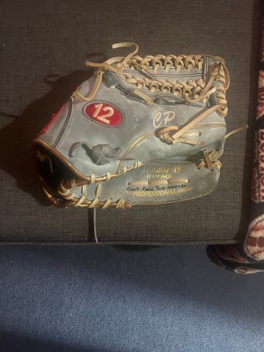 Used Pitcher's 12.25" Heart of the Hide Baseball Glove