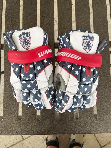 New Warrior Large Lacrosse Gloves
