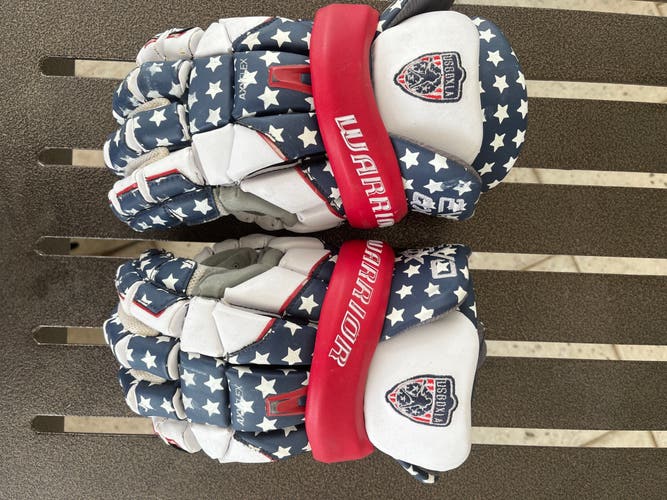 Used Warrior Large Lacrosse Gloves