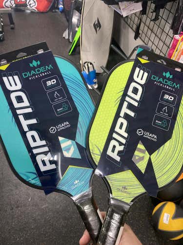 New Diadem Riptide Paddle