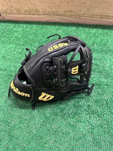 Wilson A950 Right Hand Throw Infield Baseball Glove 11.5” - Great Condition!
