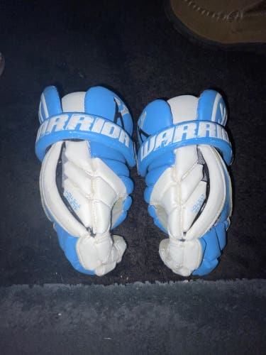 Used Warrior 12" Evo Lacrosse Gloves