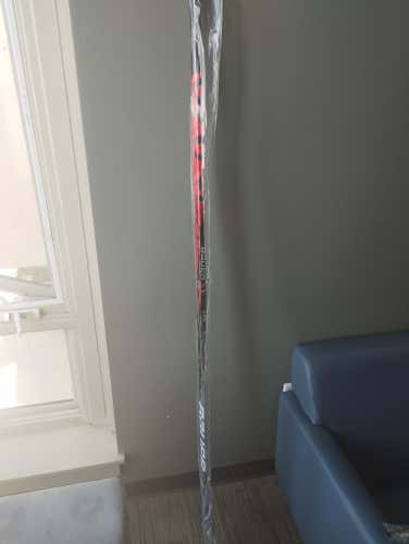 New Senior Bauer Vapor FlyLite Left Hand Hockey Stick P92 Pro Stock