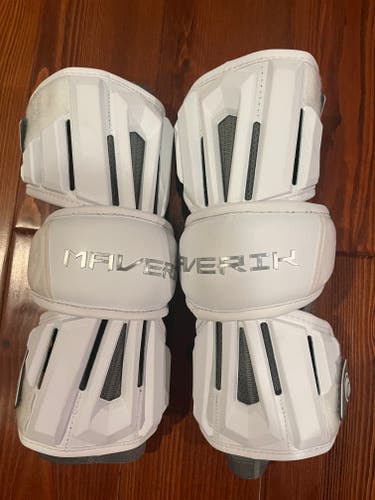 Maverik Max 2025 Men's Lacrosse Arm Pad